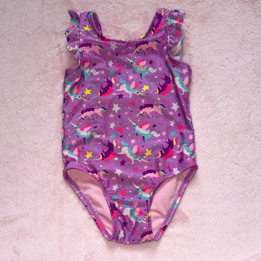 Girls One-Piece Swimsuit** Bundle 5+ items and name your offer!!! 💖💞